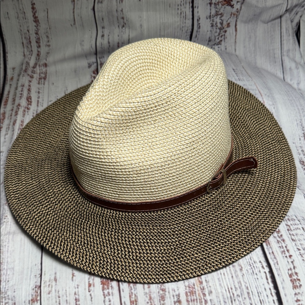 Sunday Afternoons Cream and Brown Wide Brimmed Fedora Hat Medium